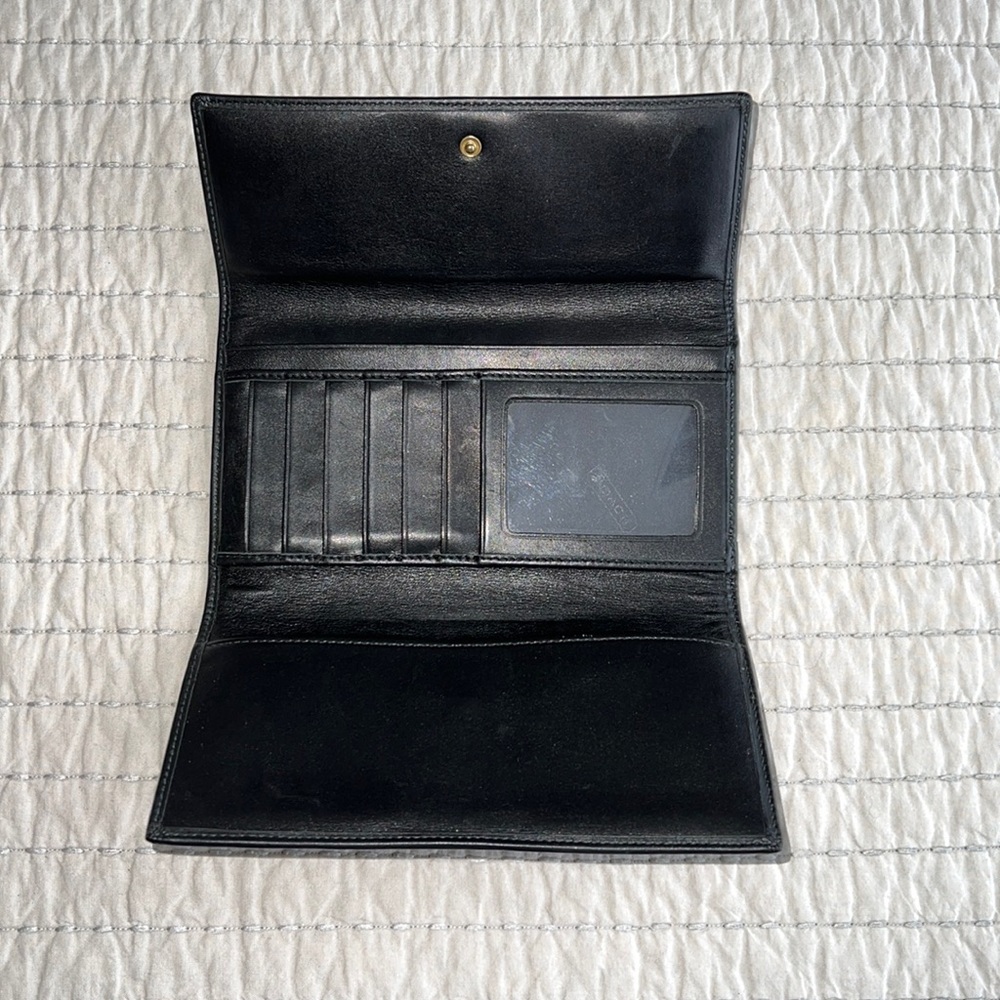 Coach Wallet - Picture 3 of 9